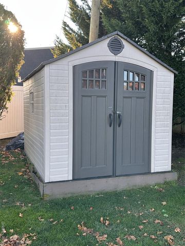 2480 Fir Court, East Meadow, NY 11554