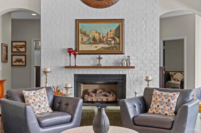 8864 Salt Grass Dr, Pensacola, FL 32526