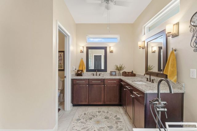 8864 Salt Grass Dr, Pensacola, FL 32526