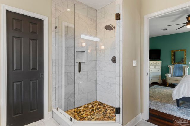 8864 Salt Grass Dr, Pensacola, FL 32526