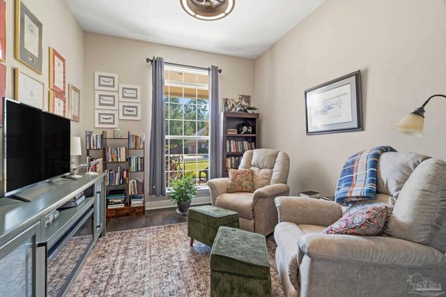 8864 Salt Grass Dr, Pensacola, FL 32526