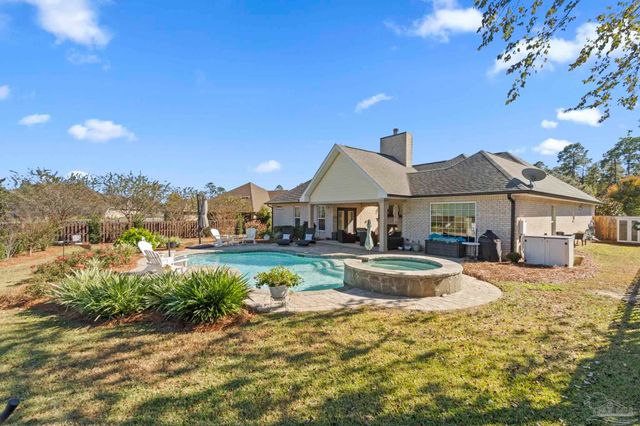 8864 Salt Grass Dr, Pensacola, FL 32526