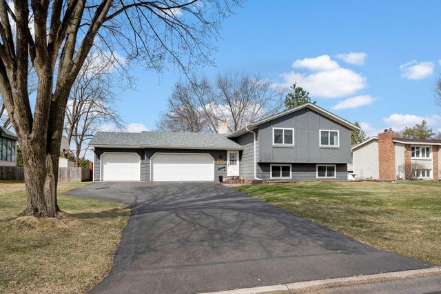 13136 Hastings Street NE, Blaine, MN 55449