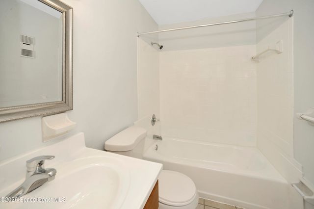 1734 Avocado Avenue 2, Melbourne, FL 32935