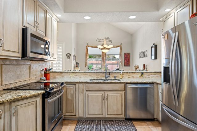 110 Valley View, Glen Rose, TX 76043