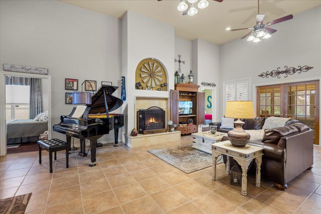 110 Valley View, Glen Rose, TX 76043