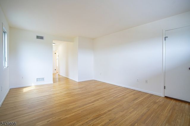 41 Sullivan Dr, West Orange Twp., NJ 07052