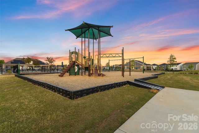 2621 Crimson Way 137, Monroe, NC 28112