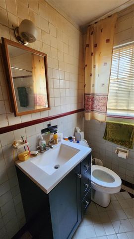 7019 Sherwood Drive, Houston, TX 77021