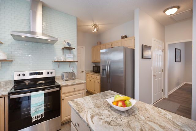 3500 Forest Glen Drive, Charleston, SC 29414