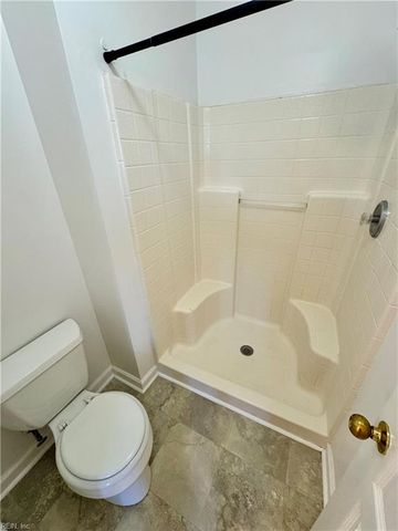 2428 Dillingham RD, Virginia Beach, VA 23456