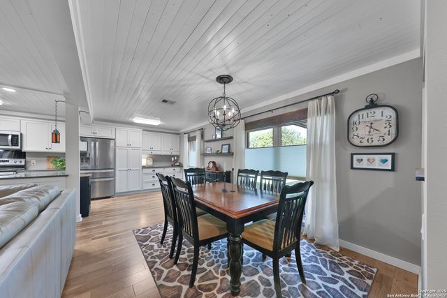 7203 Forest Mont, San Antonio, TX 78240