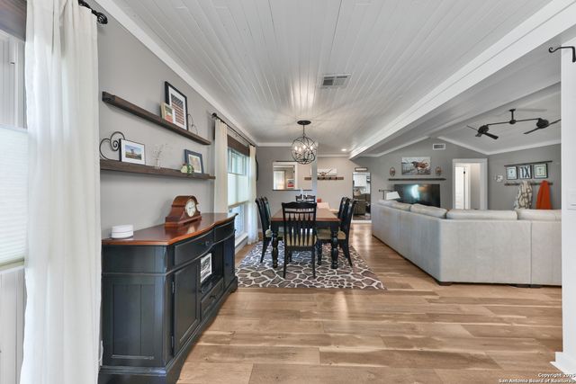 7203 Forest Mont, San Antonio, TX 78240