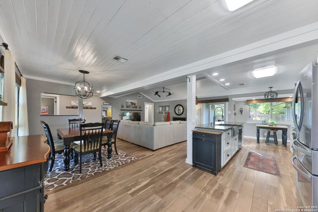 7203 Forest Mont, San Antonio, TX 78240