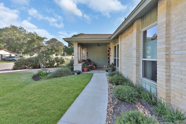7203 Forest Mont, San Antonio, TX 78240