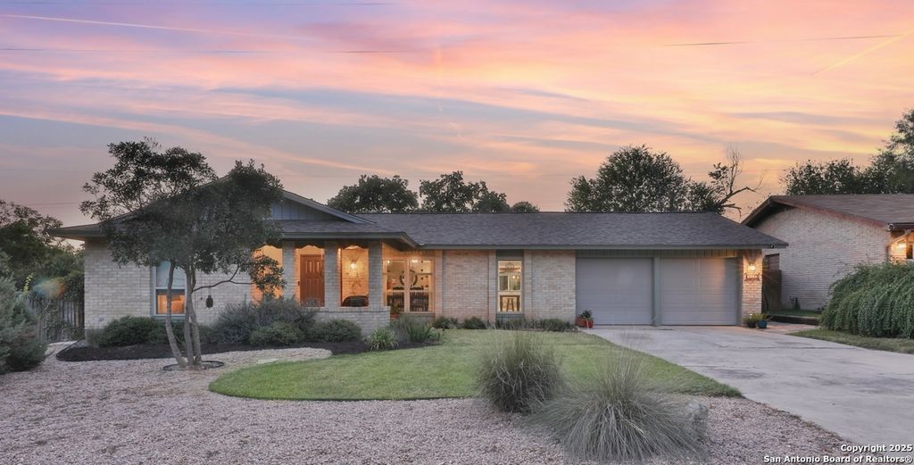 7203 Forest Mont, San Antonio, TX 78240
