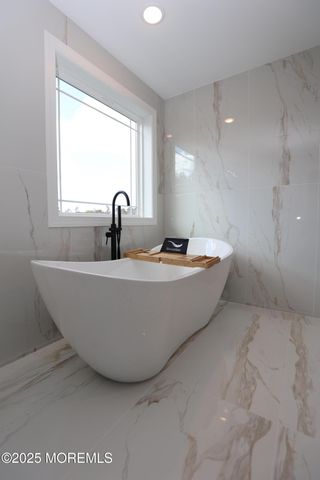 1201 1st Avenue, Toms River, NJ 08757