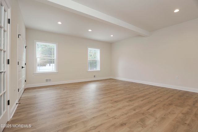 1201 1st Avenue, Toms River, NJ 08757