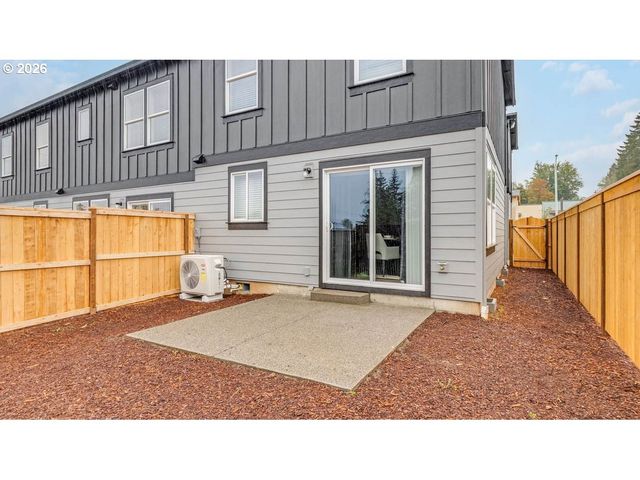 6006 Se 15th St, Gresham, OR 97080