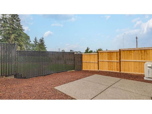 6006 Se 15th St, Gresham, OR 97080