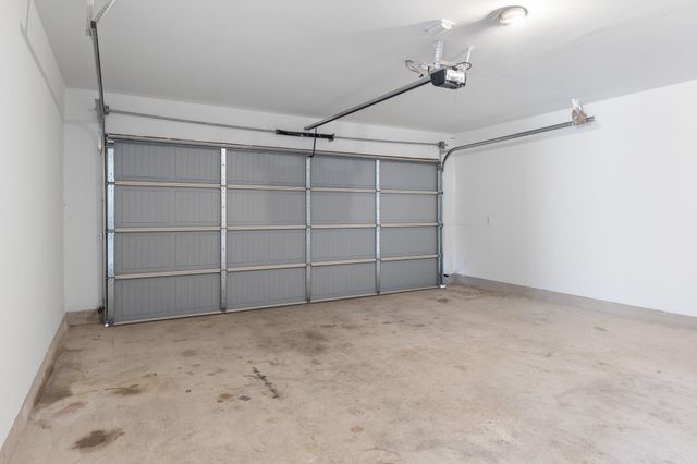 5621 Little Theater BND, Austin, TX 78747