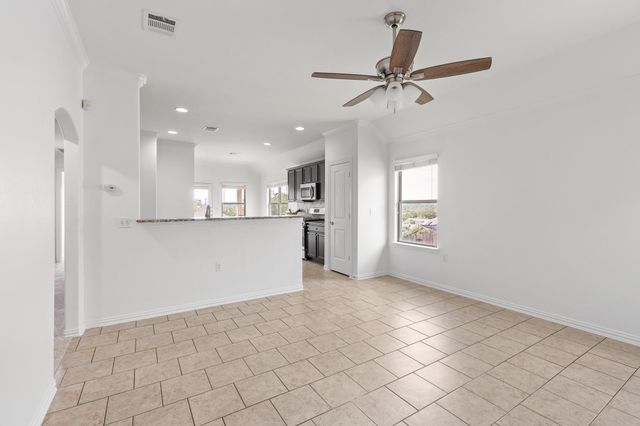5621 Little Theater BND, Austin, TX 78747