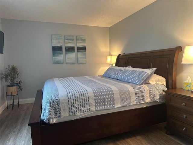 6335 PALMA DEL MAR BOULEVARD S 221, St Petersburg, FL 33715