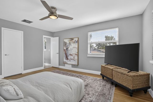 338 Hunter Street, West Palm Beach, FL 33405