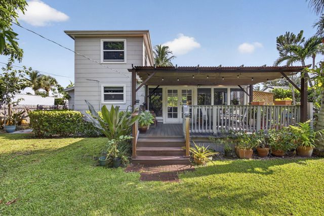 338 Hunter Street, West Palm Beach, FL 33405