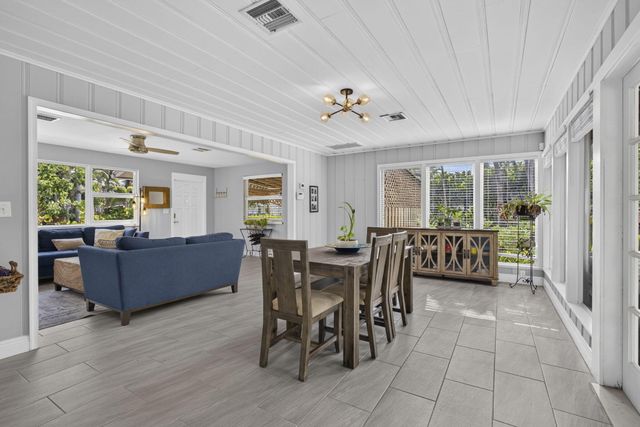 338 Hunter Street, West Palm Beach, FL 33405