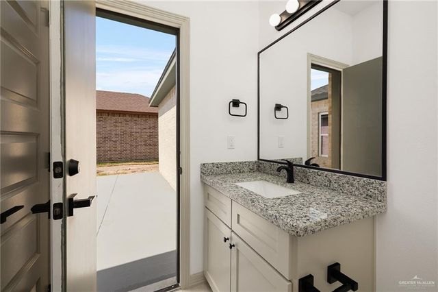 17998 Green Jay Drive, Primera, TX 78552