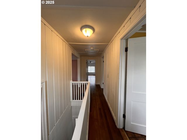 2014 E St, Vancouver, WA 98663