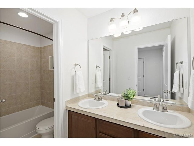 10218 Ridgegate Cir, Lone Tree, CO 80124