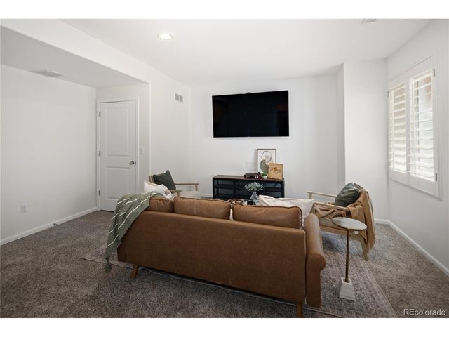 10218 Ridgegate Cir, Lone Tree, CO 80124