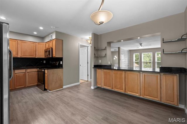 2317 Driftwood Place, Maryland Heights, MO 63146