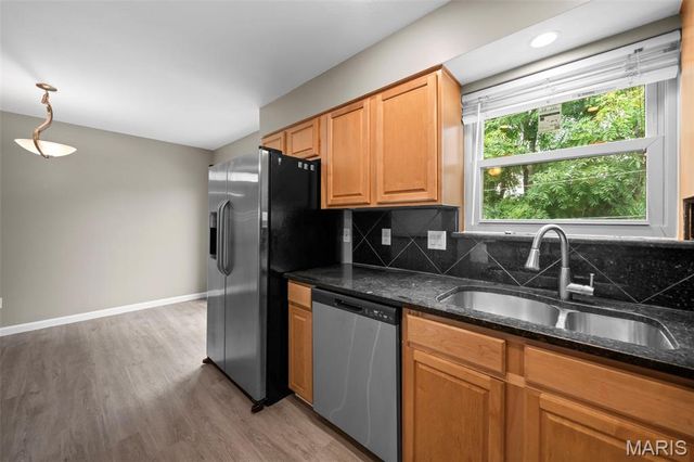2317 Driftwood Place, Maryland Heights, MO 63146