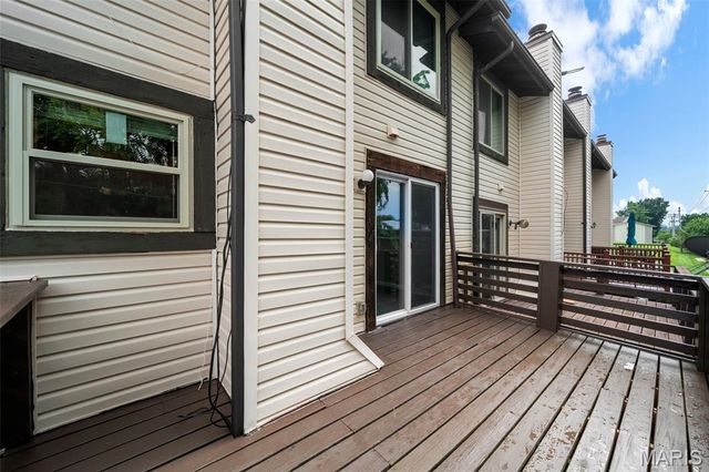 2317 Driftwood Place, Maryland Heights, MO 63146