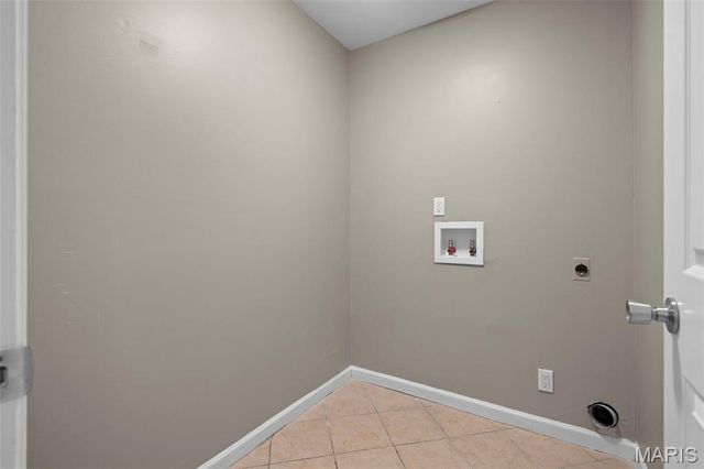 2317 Driftwood Place, Maryland Heights, MO 63146