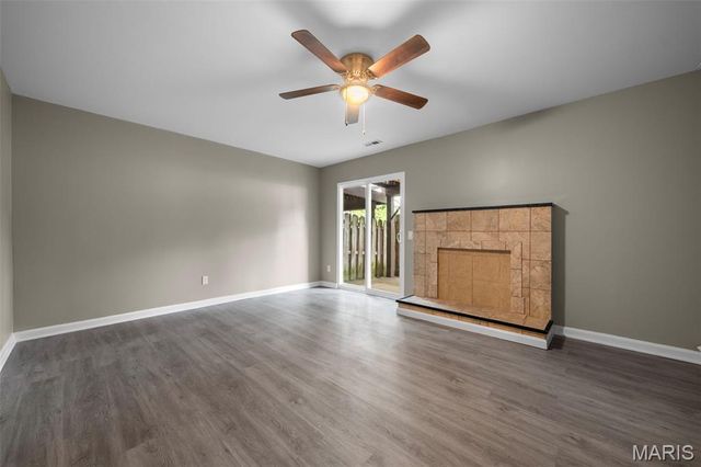 2317 Driftwood Place, Maryland Heights, MO 63146