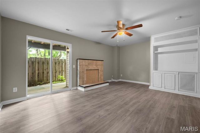 2317 Driftwood Place, Maryland Heights, MO 63146