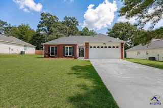 104 Lupine Way, Bonaire, GA 31005