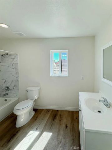 1040 E Avenue K11, Lancaster, CA 93535