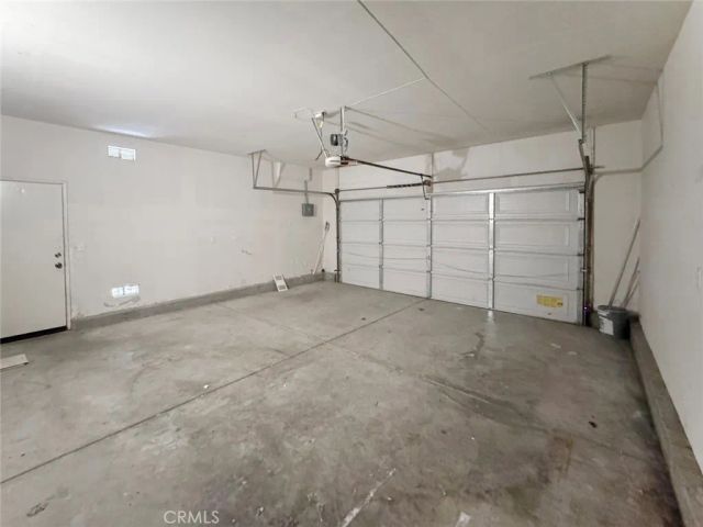 1040 E Avenue K11, Lancaster, CA 93535