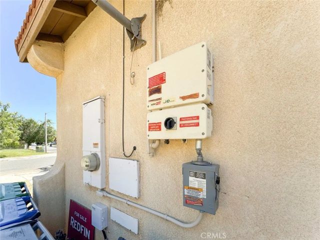 1040 E Avenue K11, Lancaster, CA 93535