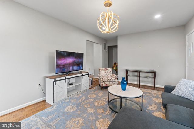 10921 ALLEN AVE, Hagerstown, MD 21740