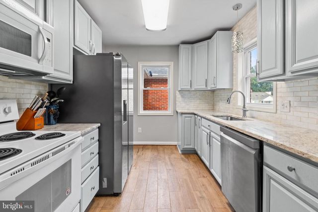 10921 ALLEN AVE, Hagerstown, MD 21740