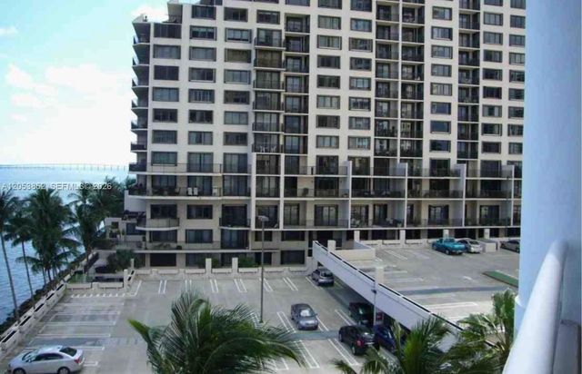 808 Brickell Key Dr 606, Miami, FL 33131