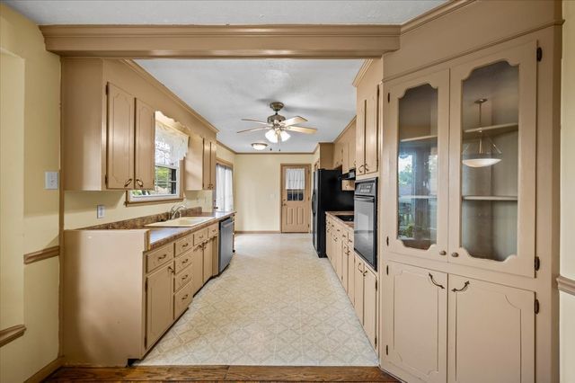 400 Nesbitt Ln, Madison, TN 37115