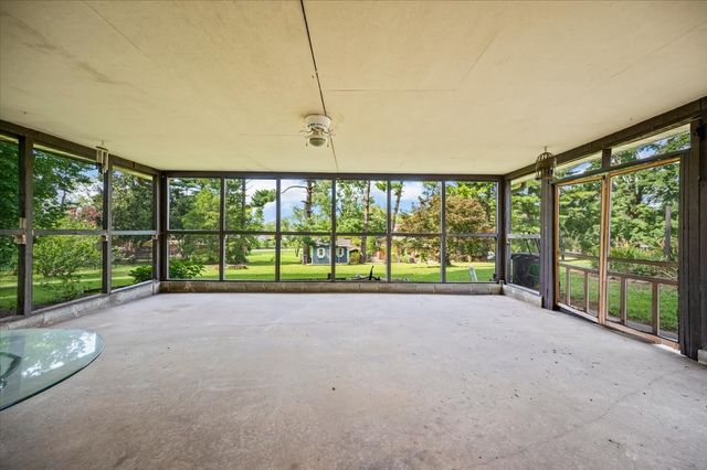 400 Nesbitt Ln, Madison, TN 37115