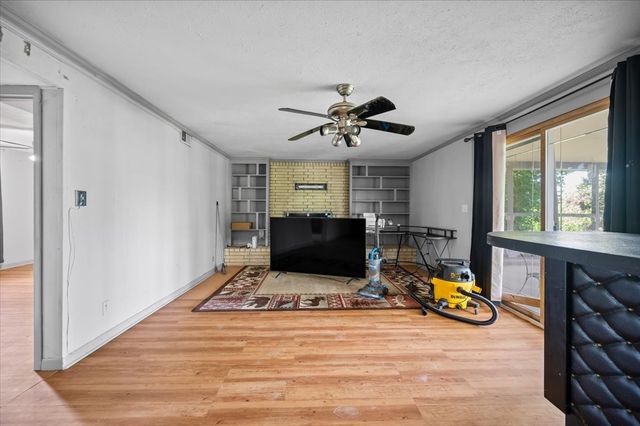 400 Nesbitt Ln, Madison, TN 37115
